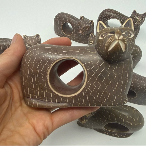 Vintage Sandstone Hand Carved Napkin Rings Set of 8 Made in Kenya - Picture 4 of 9